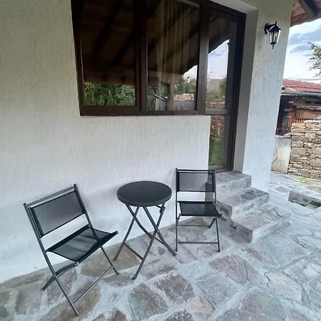 петропаловската къща Сasa de vacaciones Lyaskovets